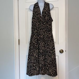 Evan Picone Sleeveless V-Cut Dress S16